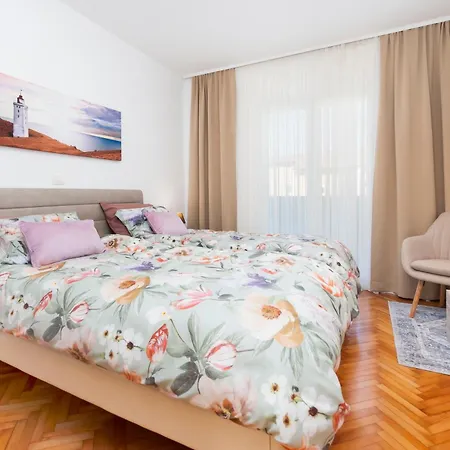 Bonaca Adults Only Apartment
