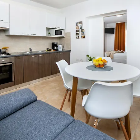 Bonaca (adults Only) *