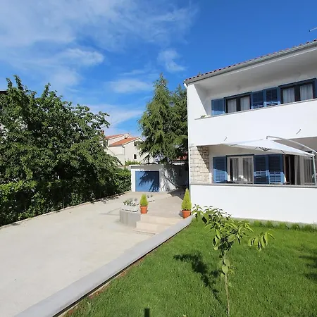 Διαμέρισμα Bonaca (adults Only)